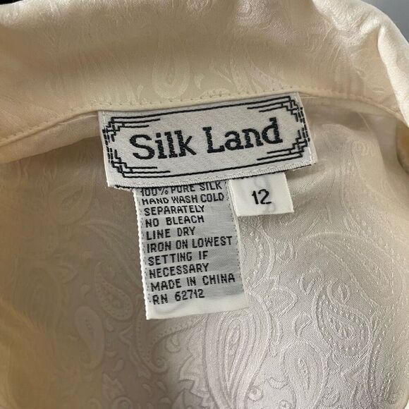 Silk Land Vintage 100% Silk Cream Paisley Blouse - Women’s 12 - Picture 6 of 6